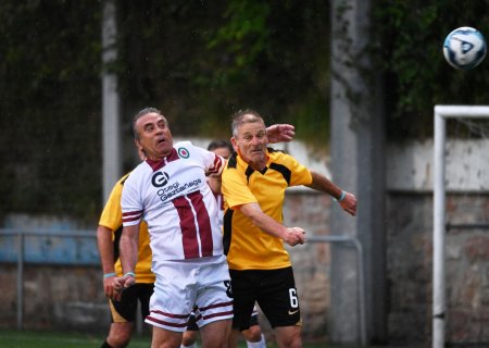 El club Ithaca regresa al torneo