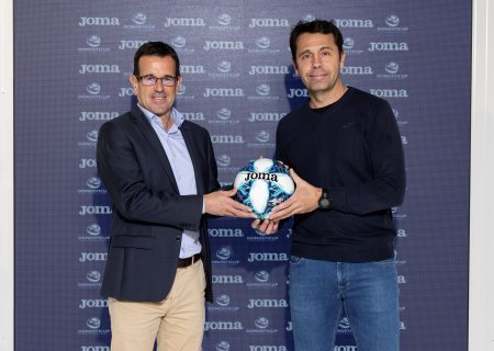 Joma will dress the Masters Cup!